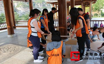 我特别排斥部门聚会和团建，但是