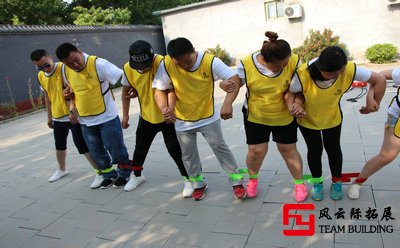 紧张、欢笑，呐喊、拼搏,元旦跨
