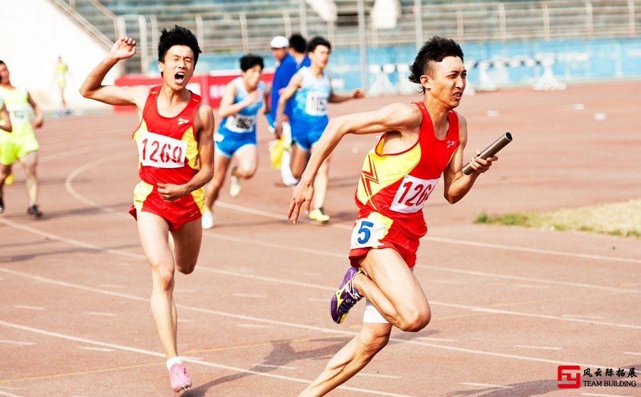 趣味运动会项目【接力赛】图片